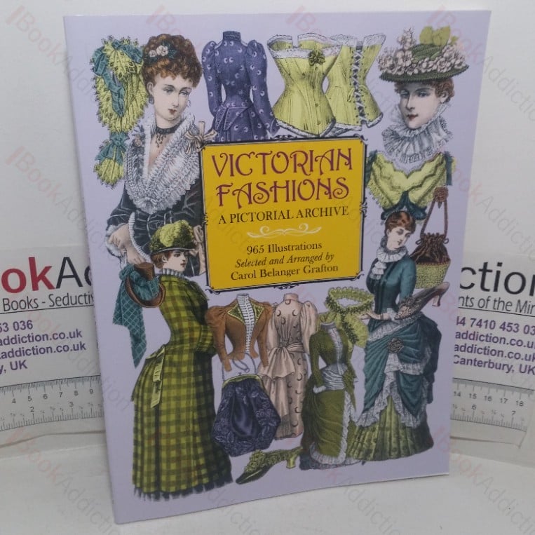 Victorian Fashions: A Pictorial Archive (Dover Pictorial Archive series)